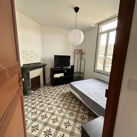 Maison Avec Patio Et Centre Holiday home *
